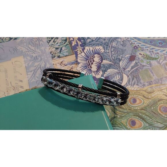 NEW~Gorgeous 5.8 Carat Round Sky Blue Topaz Black Cable Rope Cuff Bracelet - Picture 1 of 7